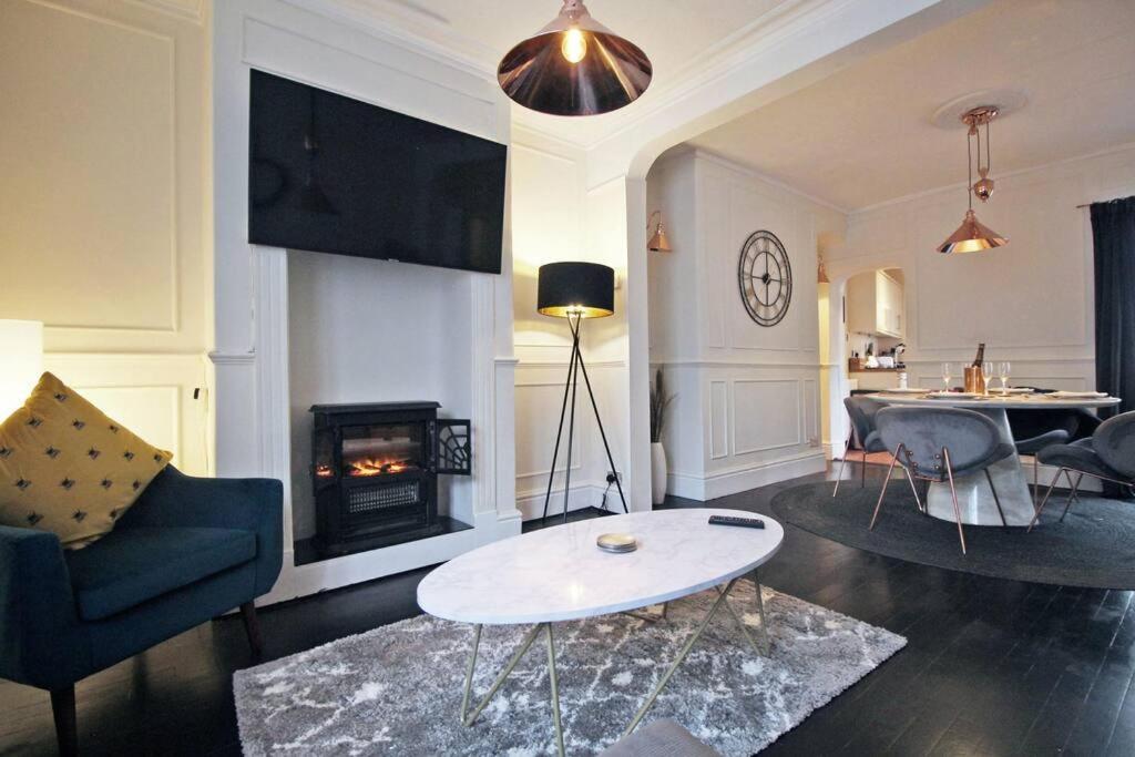 In The Heart Of Chester, Historical & Stylish Eksteriør bilde