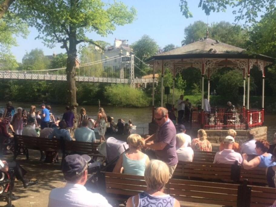 In The Heart Of Chester, Historical & Stylish Eksteriør bilde