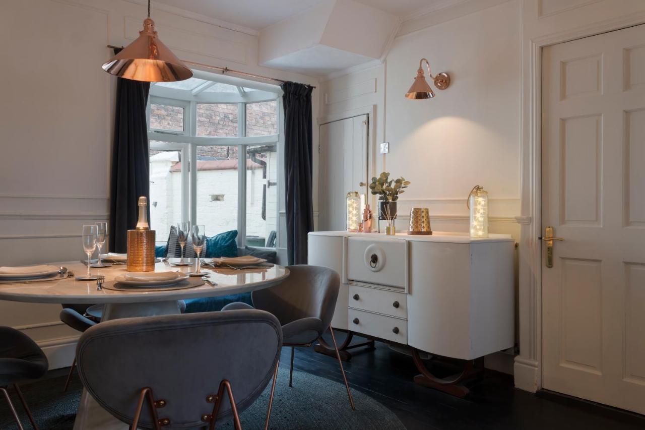 In The Heart Of Chester, Historical & Stylish Eksteriør bilde